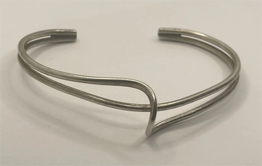 Vintage 925 Sterling Silver Wave Crossover Cuff Bangle Bracelet