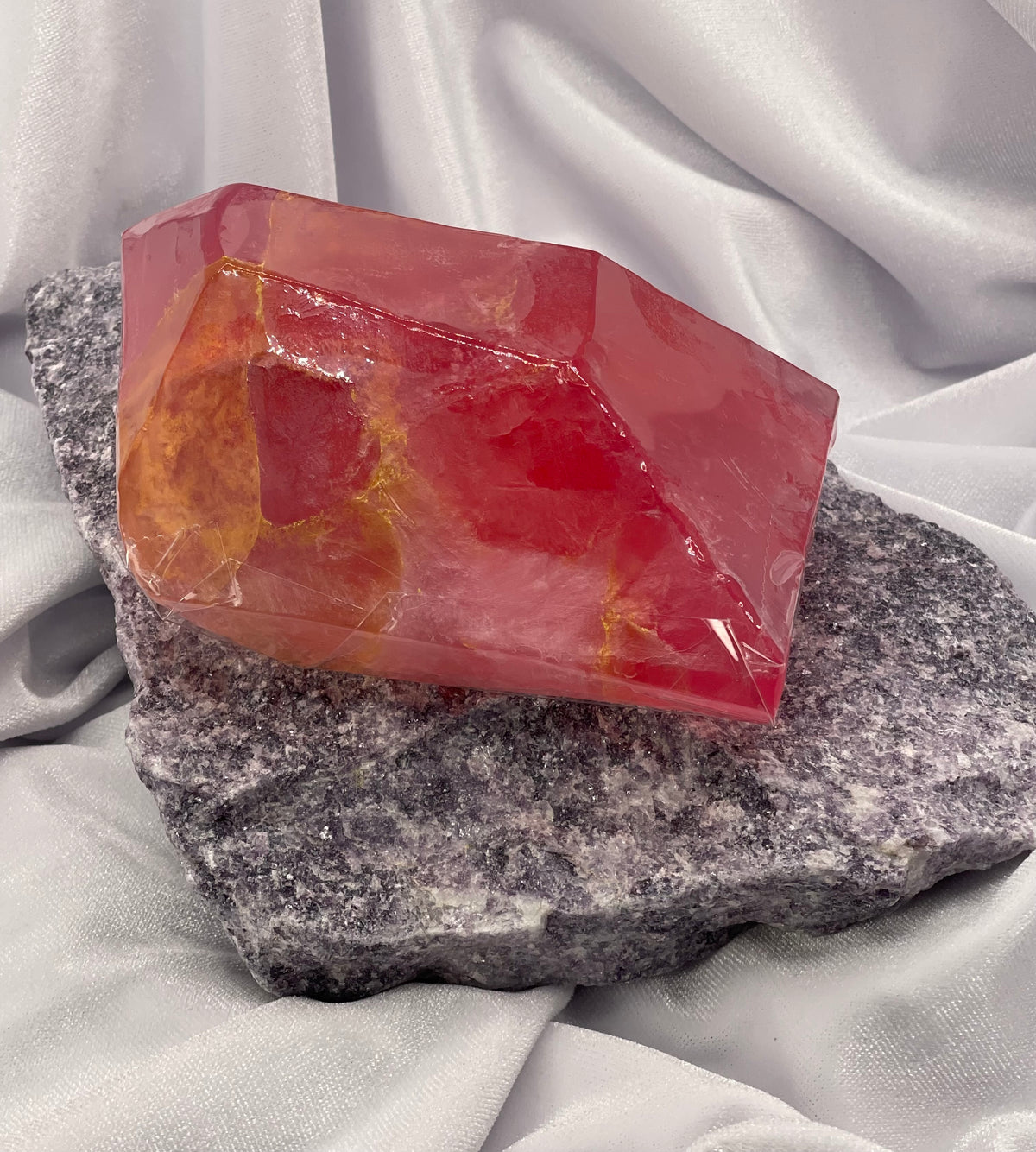 Rose Quartz SoapRocks® Tea Rose Bath Soap