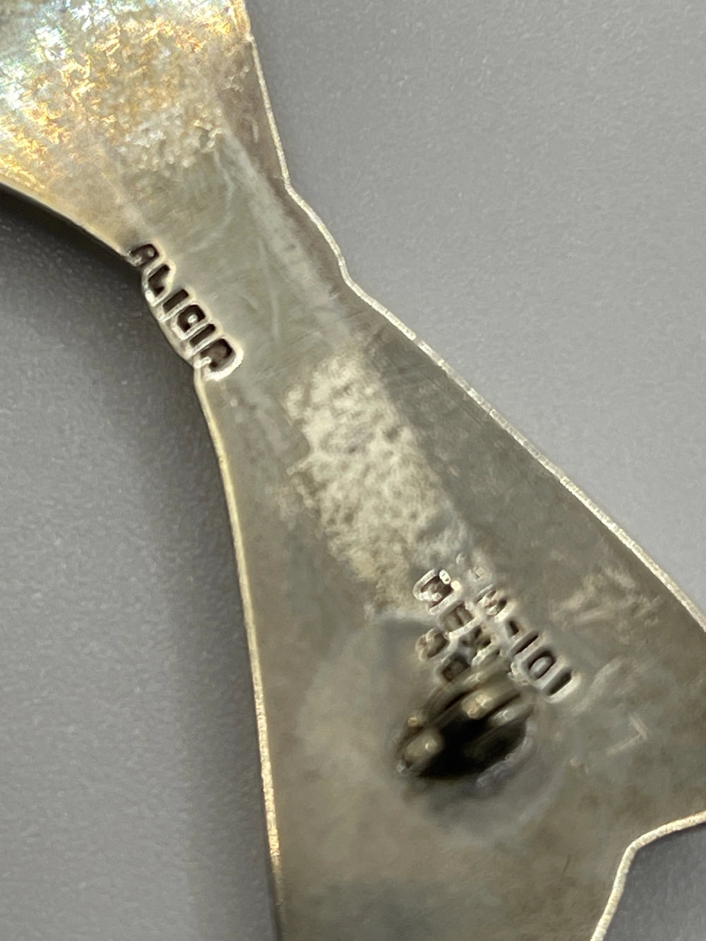 Halmark of the Authentic Vintage Alicia de la Paz Sterling Silver Bow Brooch with Alicia and M-101 MEX 925 etched