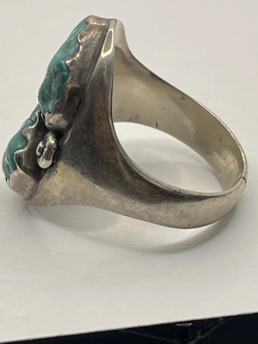 Right Side View of the Vintage Horace Iule Zuni Pueblo Natural Turquoise and Sterling Silver Ring