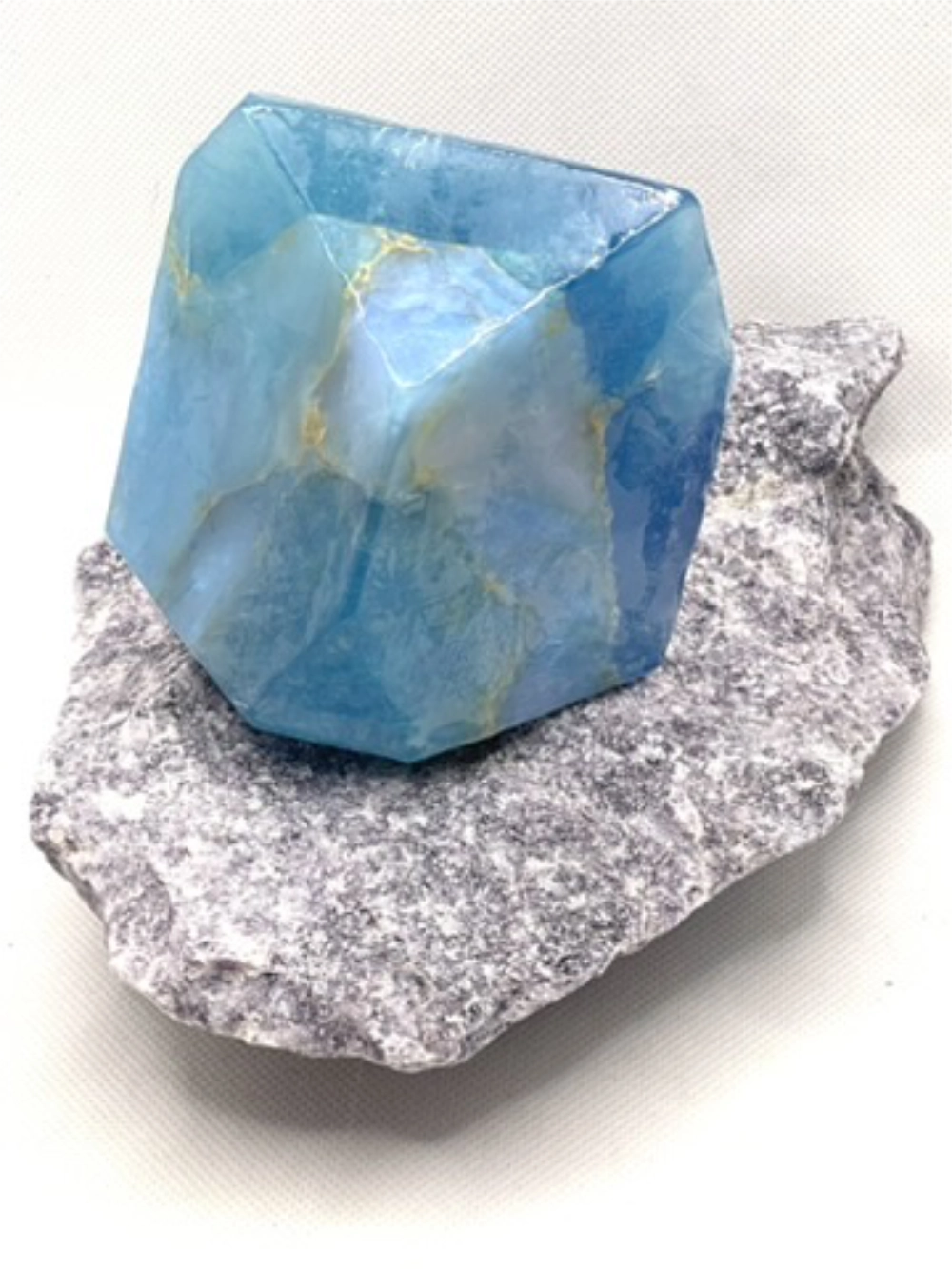 Soaprocks® Jewel Line White Opal & Blue Diamond Bath Soap
