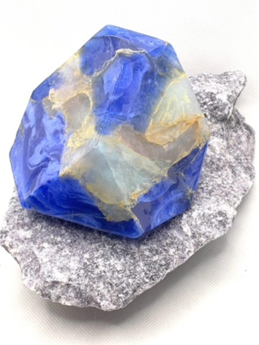 Soaprocks® Jewel Line White Opal & Lapis Bath Soap