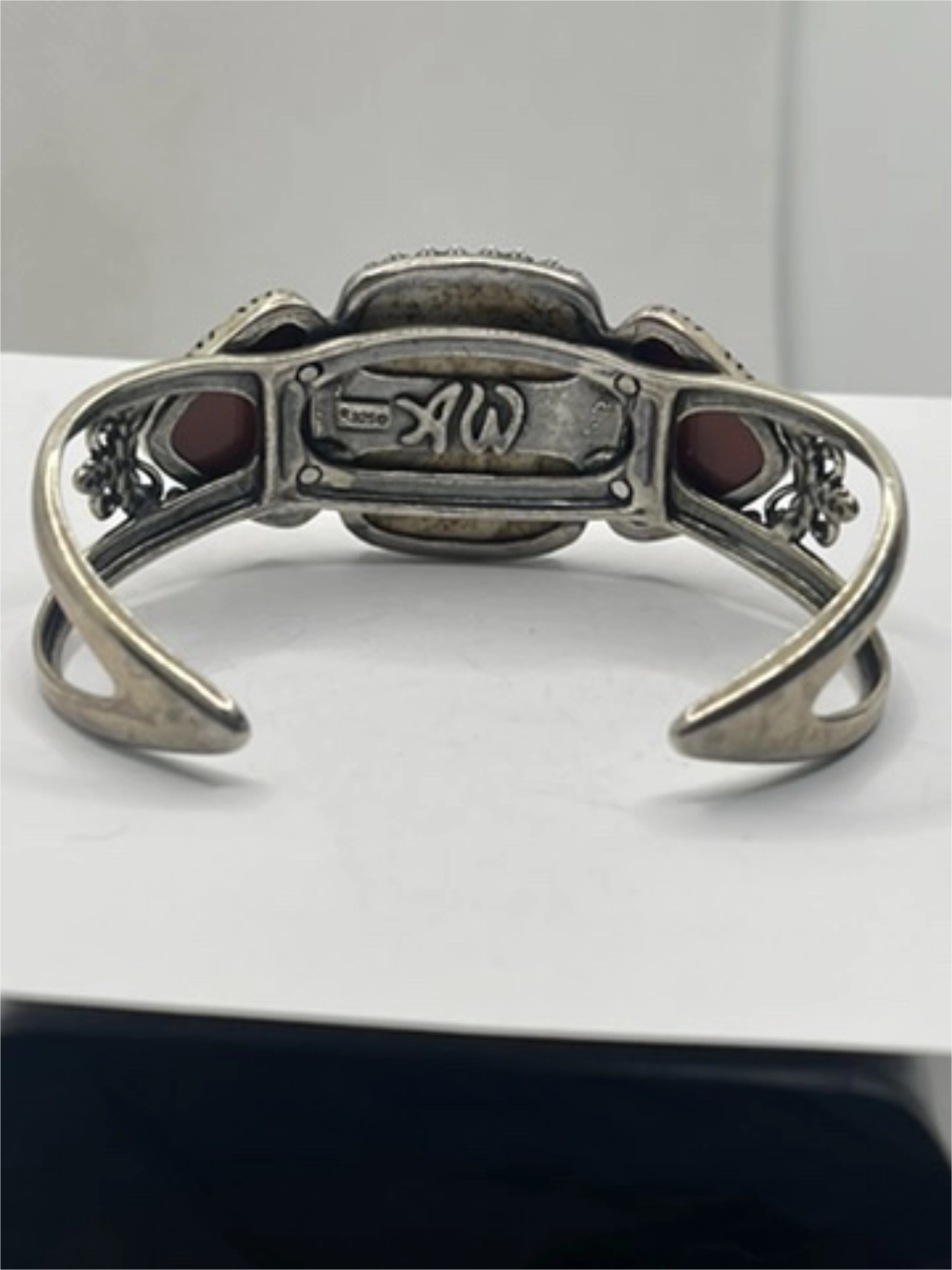 Back of Vintage Carolyn Pollack Brown Red Agate Sterling Silver Southwestern Style Cuff Bracelet