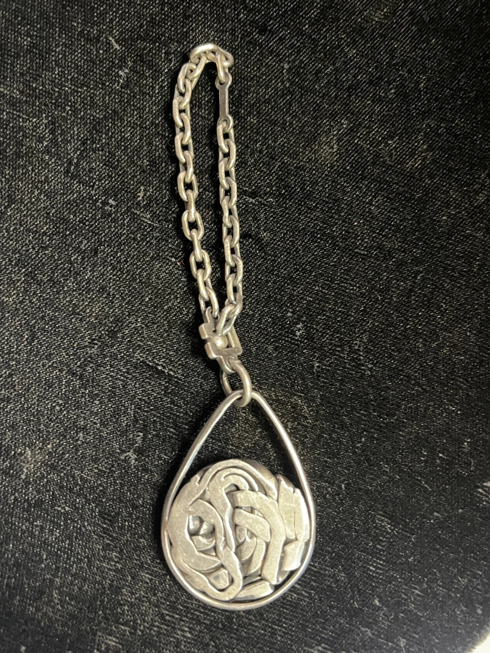Back of Vintage Georges Morin 1903 French Teardrop Keychain