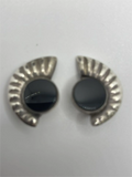 Vintage Sterling Silver Scalloped Shell Design Clip On Earrings