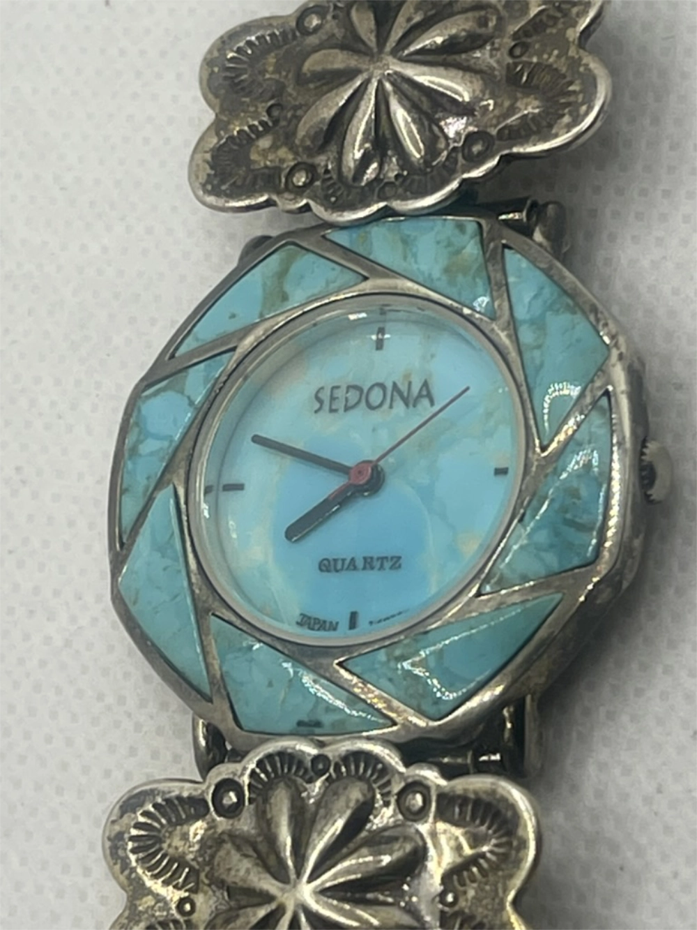 Closeup of front of Vintage Sedona Southwest Style Turquoise Bead Silver Watch