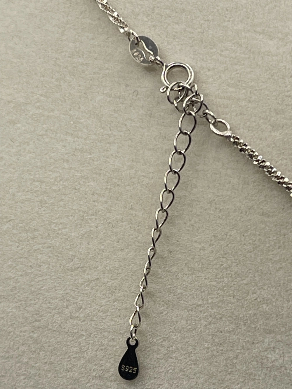 S925 engraved on clasp of the Vintage 925 Taxco Mexican Modernist Cushion Cut Black Onyx Pendant Necklace