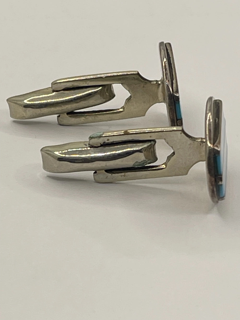 Side view of Vintage David Donahue Sterling Silver Rectangular Cufflinks